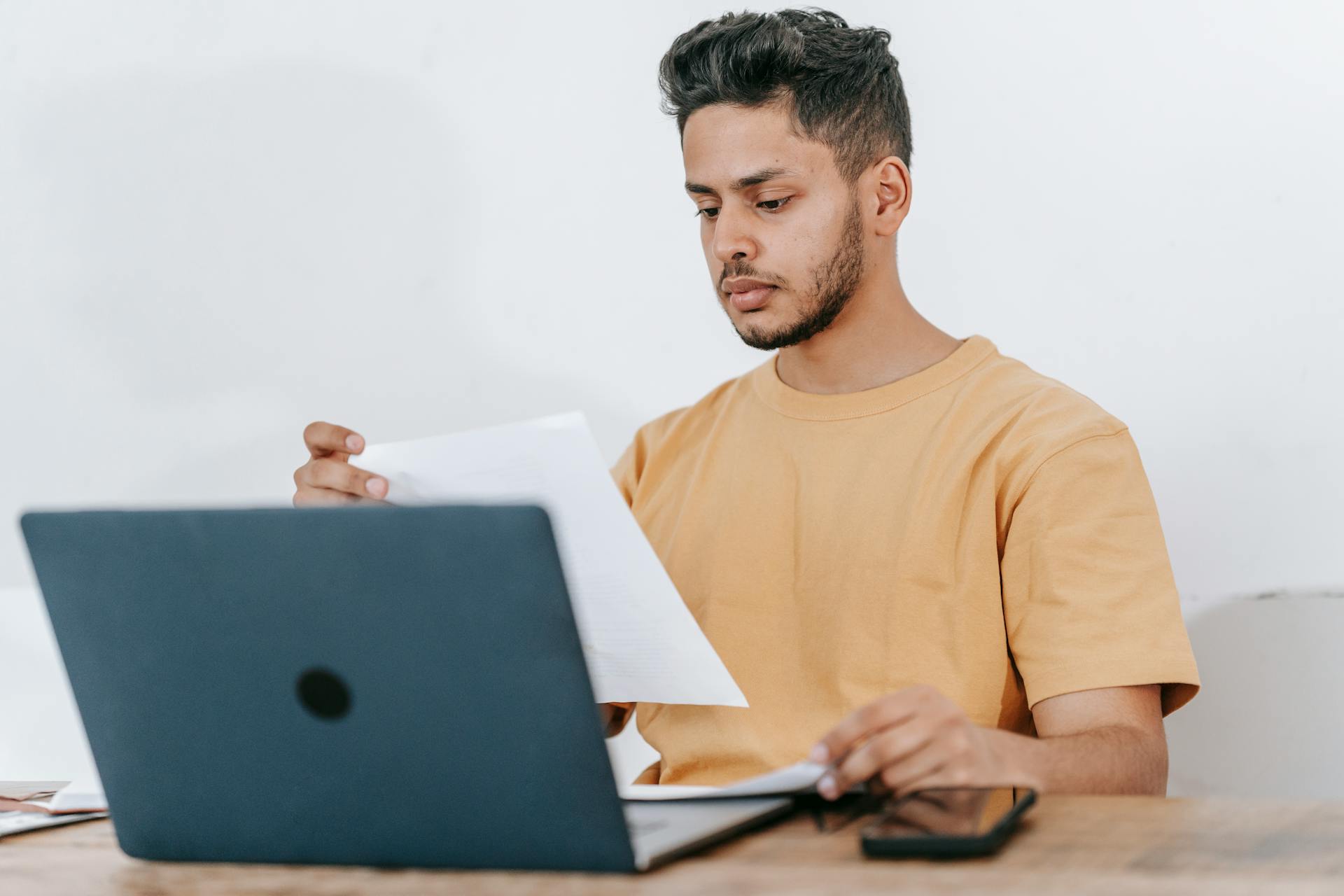 Cách dùng ChatGPT để viết JD thôi miên ứng viên Gen Z